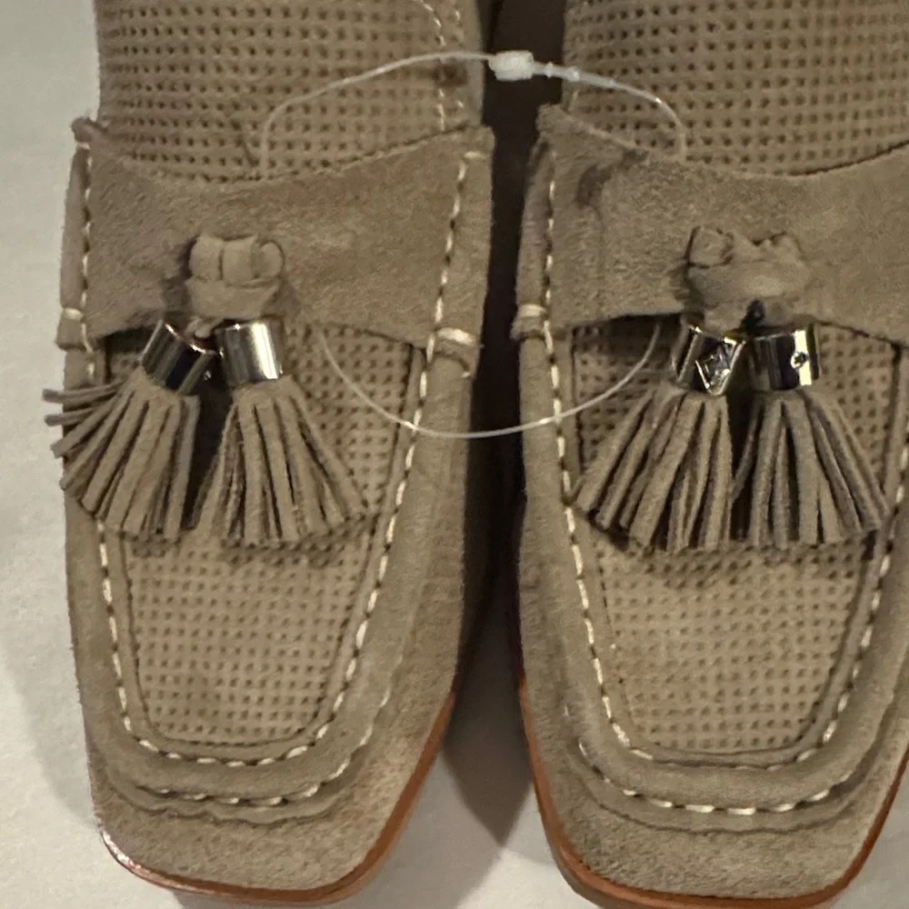 LIKE NEW Condition Donald J. Pliner Beige Suede Tassel Loafers